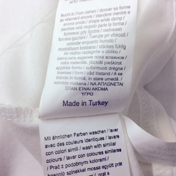 blue seven*(46)16US WOMENS TOP, V-Neck Embellished - Picture 9 of 9